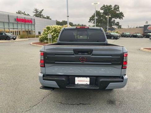 New 2025 Nissan Frontier PRO-4X image 5