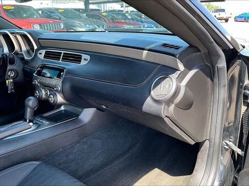 Used 2013 Chevrolet Camaro LS RWD image 16