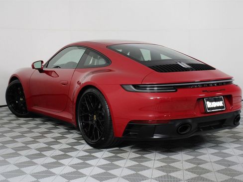 Used 2024 Porsche 911 Carrera GTS image 3