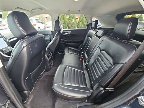 Used 2023 Ford Edge SEL image 19