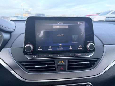 Used 2024 Nissan Altima 2.5 SR image 24