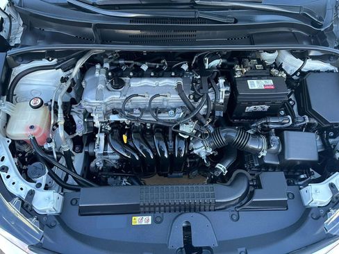 Used 2021 Toyota Corolla LE image 34