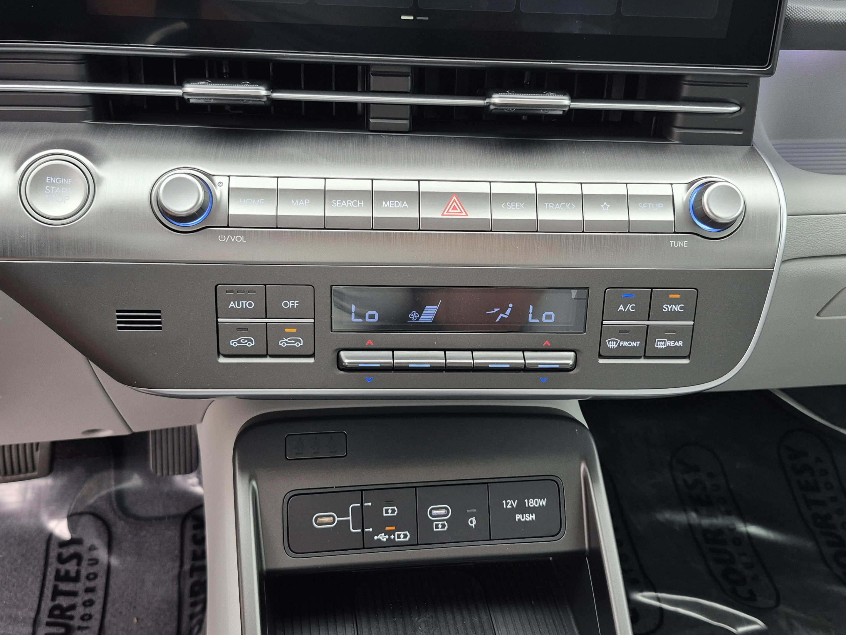 New 2026 Hyundai Kona SEL Premium FWD image 24