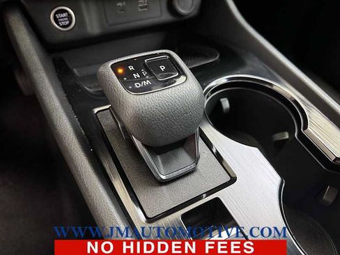 Used 2023 Nissan Rogue S AWD/4WD image 29
