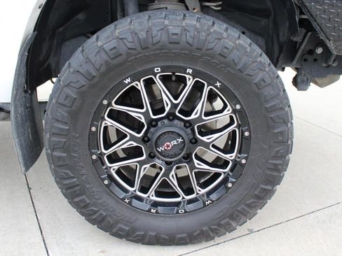 Used 2022 RAM 3500 Laramie AWD/4WD image 16