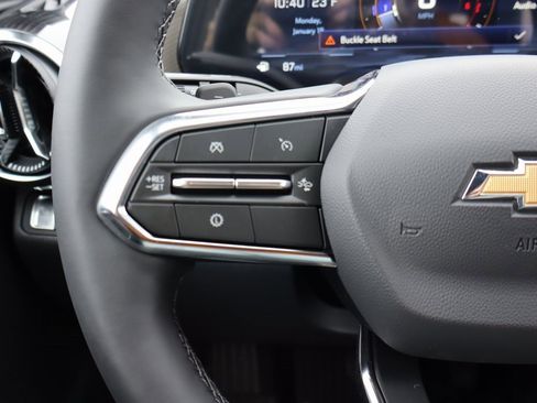 New 2026 Chevrolet Equinox LT w/ Convenience Package II image 8