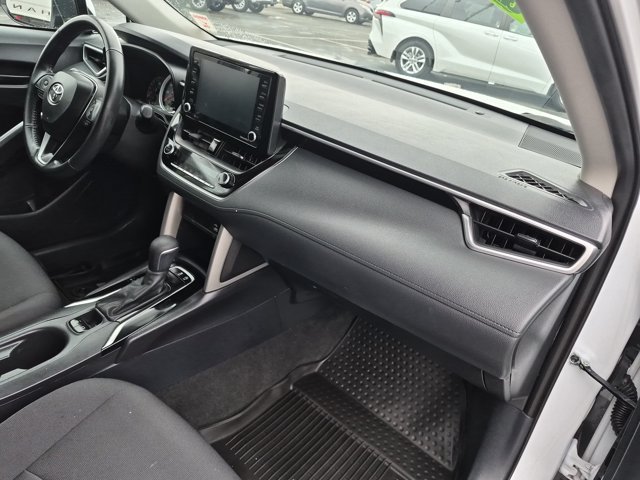 Used 2022 Toyota Corolla Cross LE w/ Black Badges Package (TMS) AWD/4WD image 6