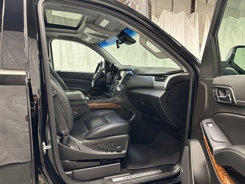 Used 2019 Chevrolet Tahoe Premier AWD/4WD image 63