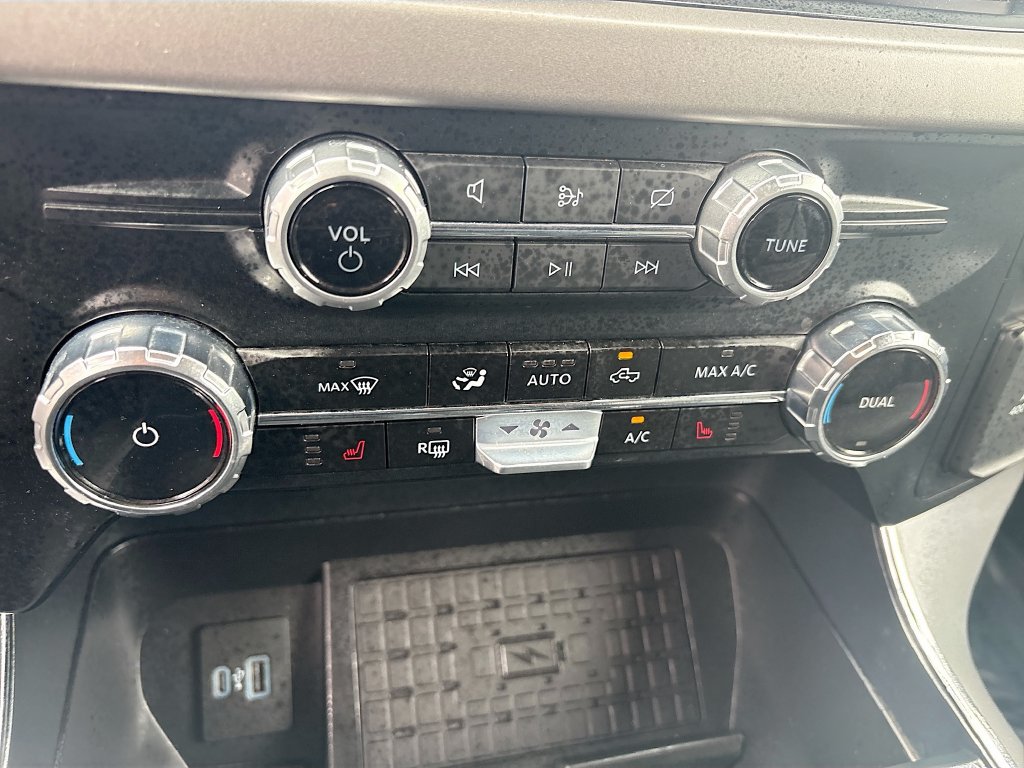 Used 2024 Ford F150 XLT w/ Equipment Group 303A High RWD image 16