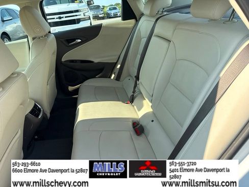 Used 2024 Chevrolet Malibu LT FWD image 18
