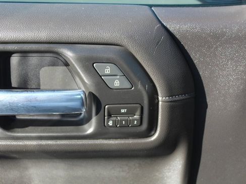 Used 2020 GMC Sierra 1500 SLT image 33