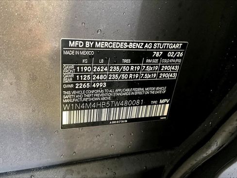 New 2026 Mercedes-Benz GLB 250 4MATIC image 12