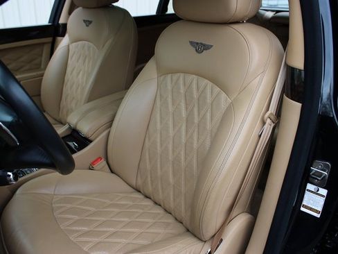 Used 2017 Bentley Mulsanne image 10
