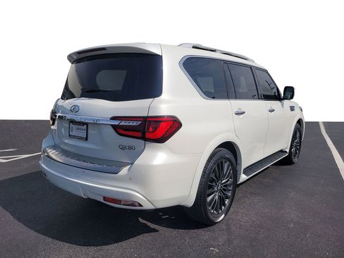 Used 2023 INFINITI QX80 Sensory w/ Cargo Package RWD image 3