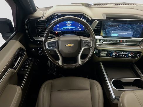 Used 2024 Chevrolet Silverado 3500 LTZ w/ LTZ Plus Package image 23