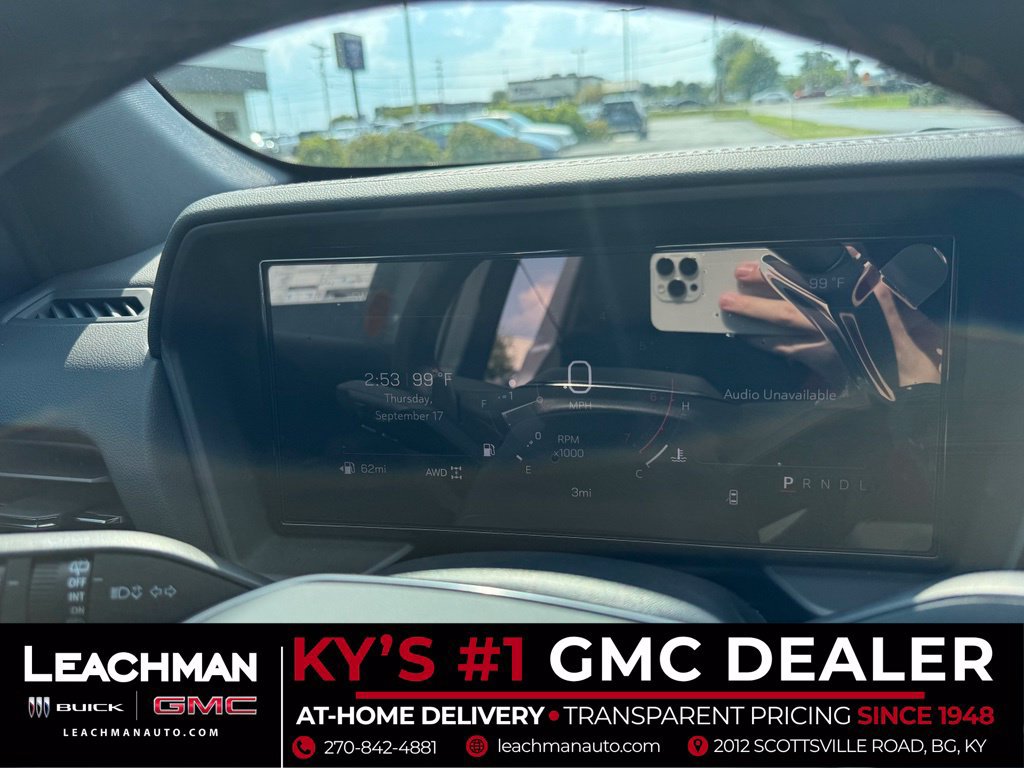 New 2027 GMC Terrain AT4 w/ LPO, Floor Liner Package AWD/4WD image 21