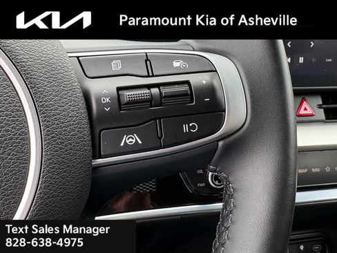Used 2023 Kia Sportage EX image 27