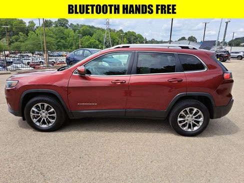 Used 2021 Jeep Cherokee Latitude Lux w/ Comfort/Convenience Group image 3