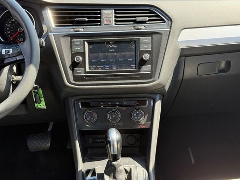 Used 2020 Volkswagen Tiguan S FWD image 13