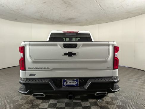 Used 2026 Chevrolet Silverado 1500 LT Trail Boss w/ LT Trail Boss Premium Package AWD/4WD image 8