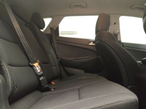 Used 2019 Hyundai Tucson SE FWD image 19