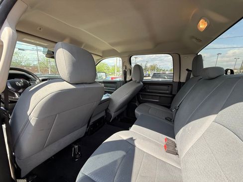 Used 2018 RAM 1500 Express w/ Express Value Package image 25