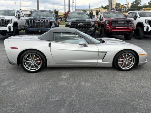 Used 2008 Chevrolet Corvette Convertible w/ Preferred Equipment Group RWD image 11