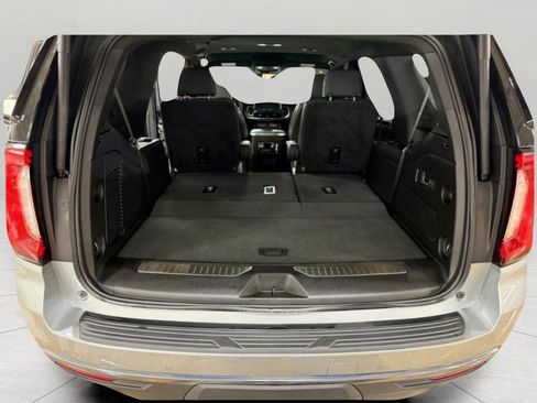 Used 2024 GMC Yukon AT4 w/ Technology Package AWD/4WD image 94