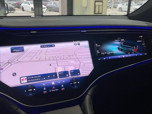 Used 2024 Mercedes-Benz EQS 450+ SUV image 44