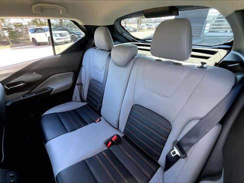 Certified 2024 Nissan Kicks SR w/ SR Premium Package image 17