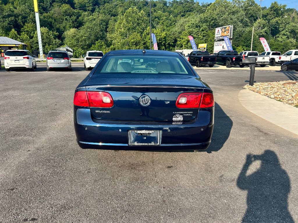 Used 2007 Buick Lucerne CXL w/ Luxury Package FWD image 4
