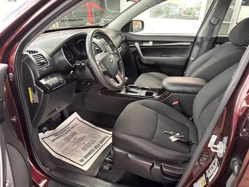 Used 2014 Kia Sorento LX AWD/4WD image 13