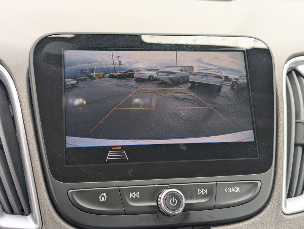 Used 2019 Chevrolet Malibu LS FWD image 15