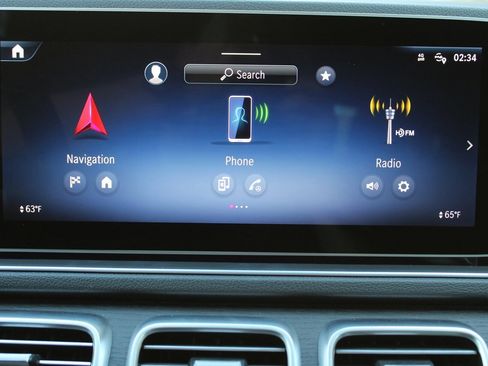 Used 2025 Mercedes-Benz GLE 350 4MATIC image 19