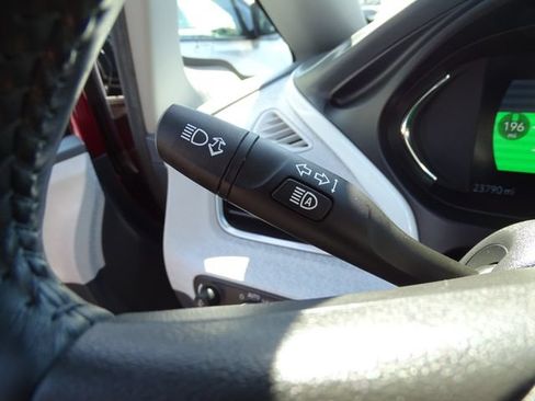 Used 2021 Chevrolet Bolt LT FWD image 16