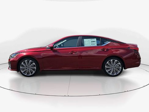 New 2026 Nissan Altima 2.5 SV w/ SV Premium Package FWD image 8