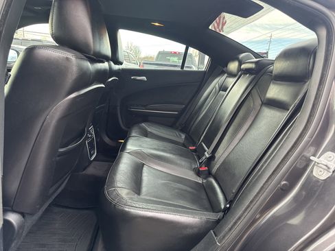 Used 2018 Dodge Charger GT image 33