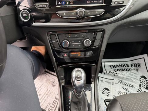 Used 2022 Buick Encore Preferred w/ Safety Package image 25