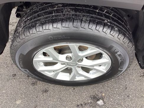 Certified 2023 Jeep Grand Cherokee Limited image 11