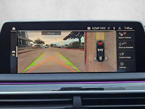 Used 2021 BMW 740i w/ M Sport Package image 16