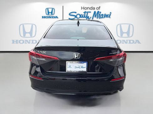 Used 2023 Honda Civic Sport image 5