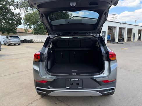 Used 2024 Buick Encore GX Preferred FWD image 34