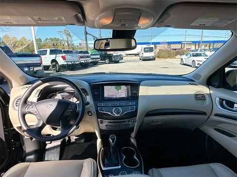 Used 2018 INFINITI QX60 FWD w/ Premium Plus Package image 3