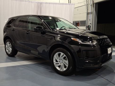 Certified 2025 Land Rover Discovery Sport S image 6