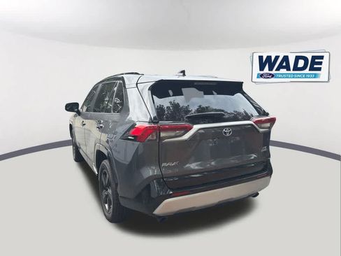 Used 2019 Toyota RAV4 XSE AWD/4WD image 7