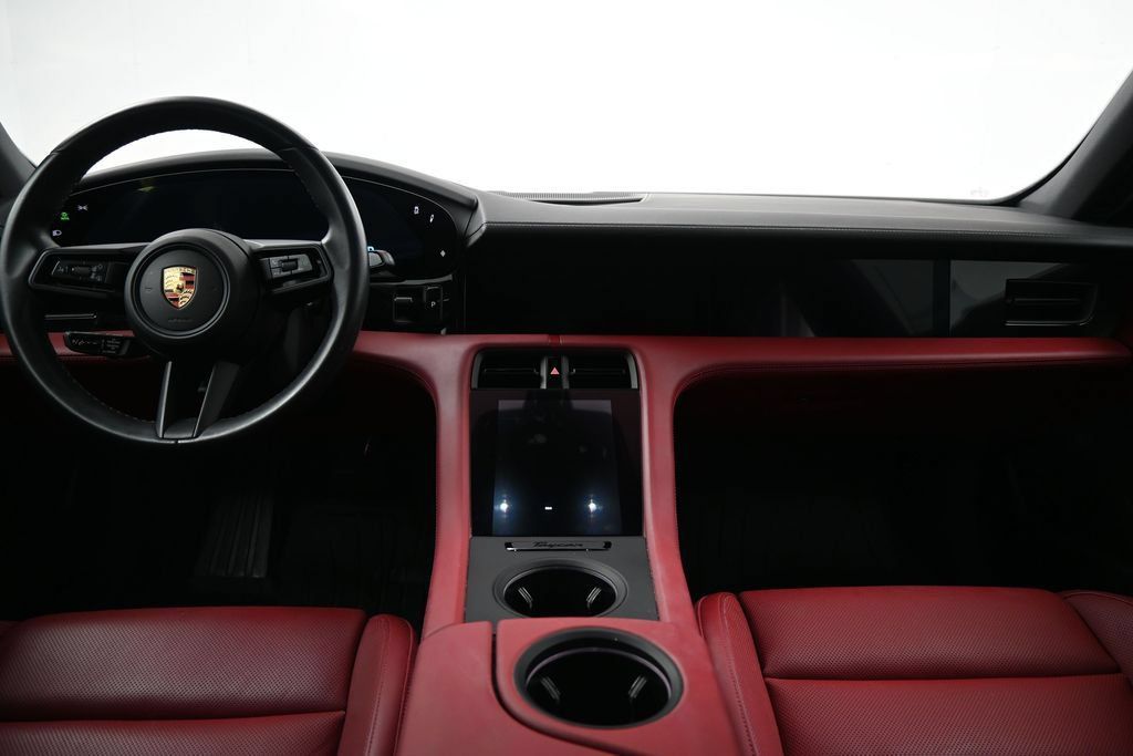 Certified 2023 Porsche Taycan RWD image 9