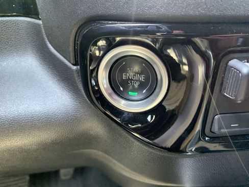 Certified 2024 Chevrolet Silverado 1500 RST AWD/4WD image 17