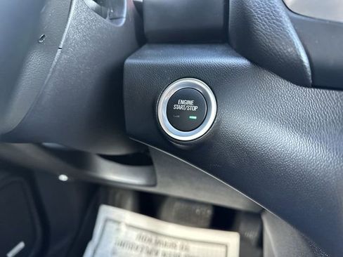 Used 2024 GMC Terrain Denali image 17