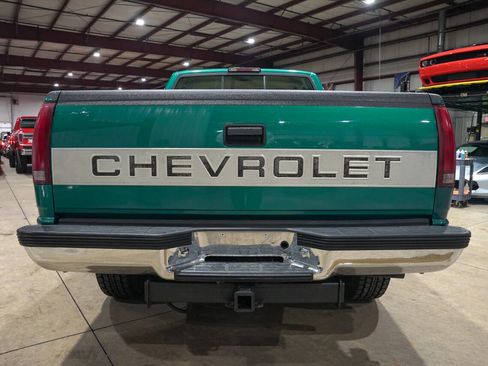 Used 1995 Chevrolet Silverado 1500 K1500 Silverado 2dr 4WD Extend image 7