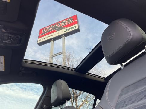 Used 2022 Alfa Romeo Stelvio Quadrifoglio w/ Active Assist Plus Package image 24